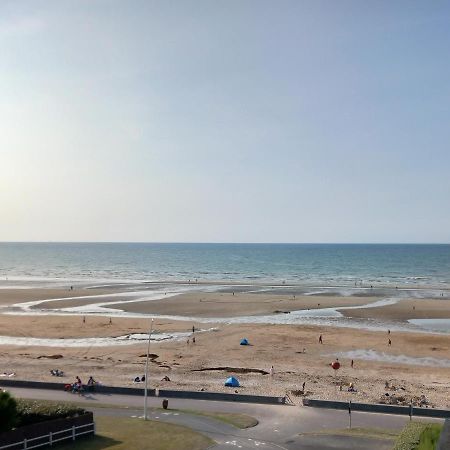 Appartement Liza 2 Pieces Vue Mer A Cabourg Bagian luar foto