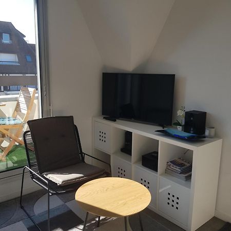 Appartement Liza 2 Pieces Vue Mer A Cabourg Bagian luar foto