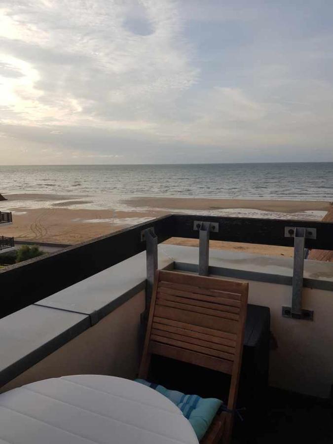 Appartement Liza 2 Pieces Vue Mer A Cabourg Bagian luar foto